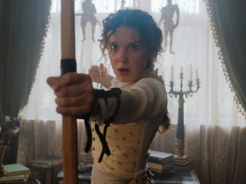 “Enola Holmes 3”: Millie Bobby Brown investiga sumiço de Sherlock em trailer