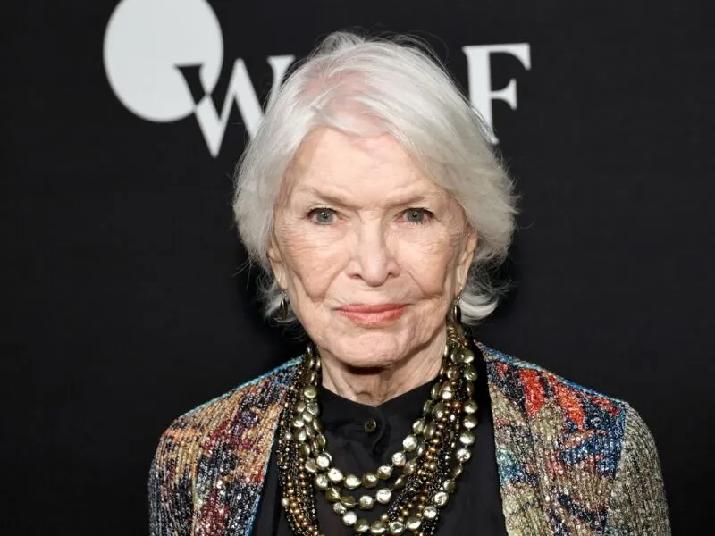 Atriz Ellen Burstyn receberá prêmio pelo conjunto da obra no Festival de Veneza
