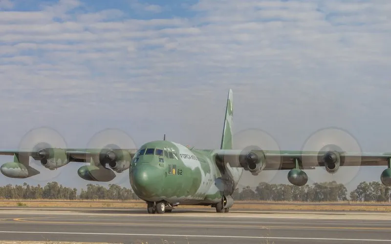 Antigo C-130 Hércules da FAB vira loja temática na Serra Gaúcha