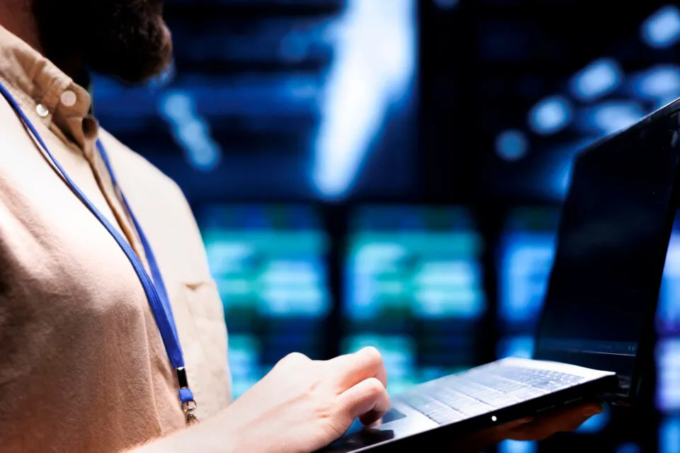 BeFly e Reservia lançam Portal de Faturas para digitalizar processos financeiros com hotéis