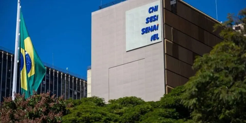 CNI mantém projeção de alta de 2% do PIB para este ano