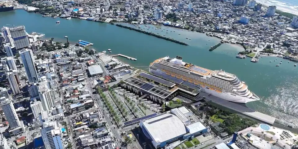 Governo inclui megaterminal de cruzeiros de R$ 300 milhões na futura concessão do Porto de Itajaí