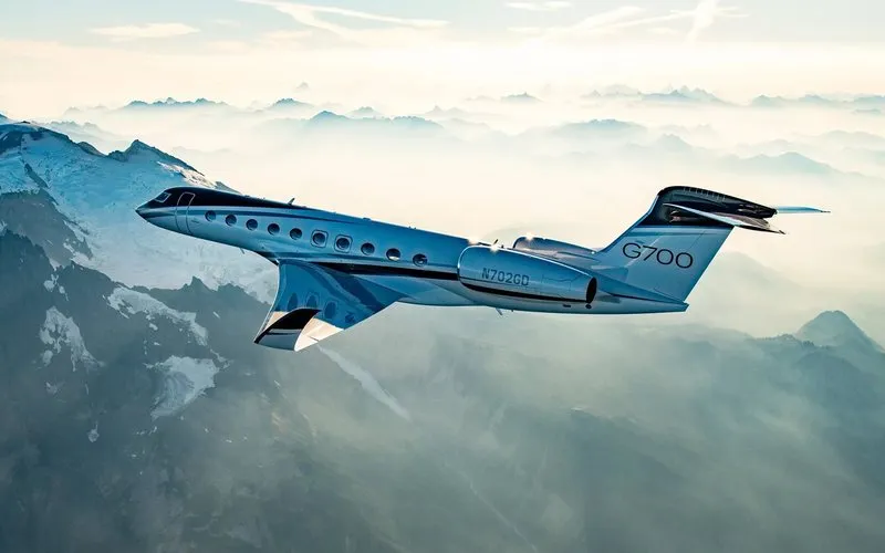 Gulfstream G700 bate novo recorde em voo entre EUA e Europa