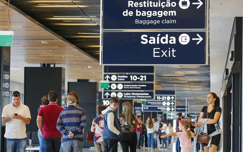 Justiça usará IA para combater excesso de processos contra companhias aéreas