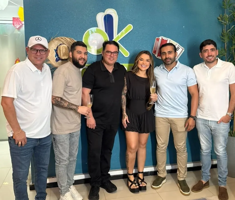 Liene Show assina com a OK Promo e inicia nova fase na carreira artística