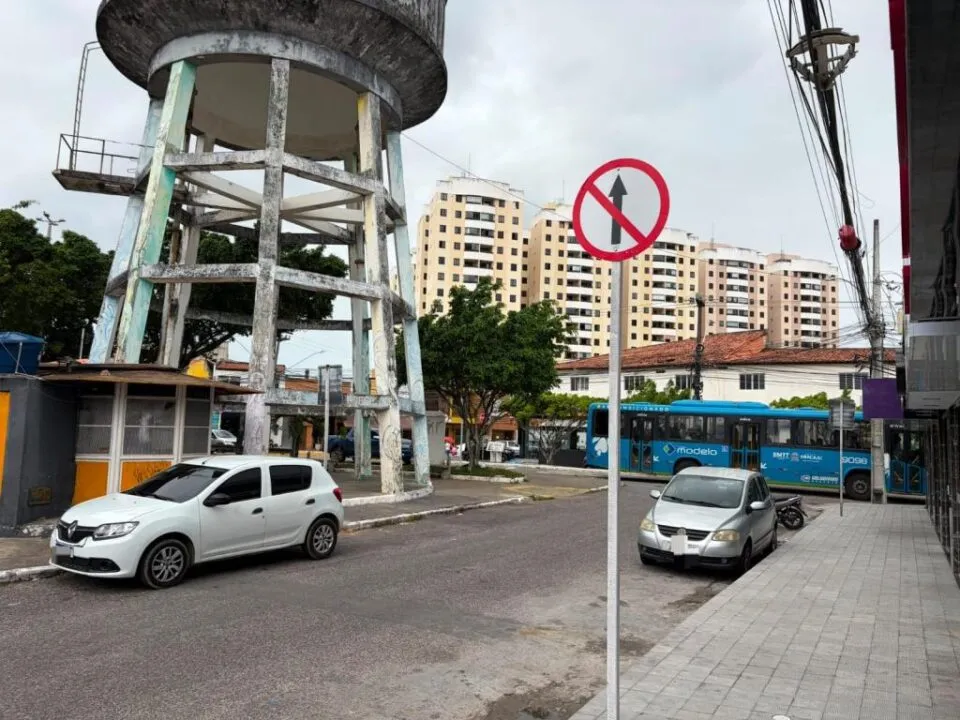 SMTT implanta mão única em trecho do Conjunto Castelo Branco em dias de feira