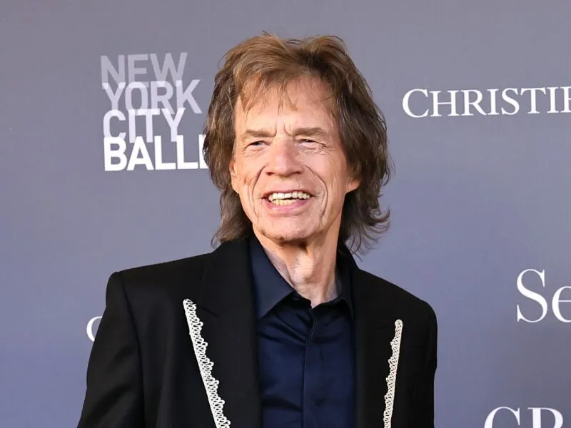 Mick Jagger diz que sofreu ‘ghosting’ após romance; caso inspirou música em novo álbum