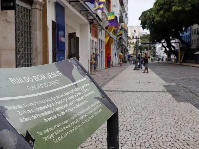 Com “Circuito dos Teatros” e tour pela influência francesa na cidade, ‘Olha! Recife’ abre inscrições