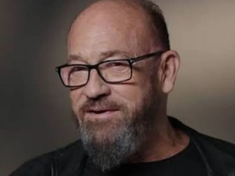 Chuck Russell, diretor de “O Máskara” e responsável por sucessos de Hollywood, morre aos 74 anos