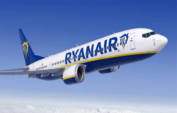 passageiro sobrevive após ser puxado para fora de avião