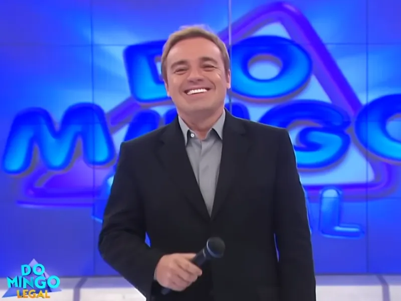 Marina Liberato mostra como é por dentro de estúdio criado por Gugu