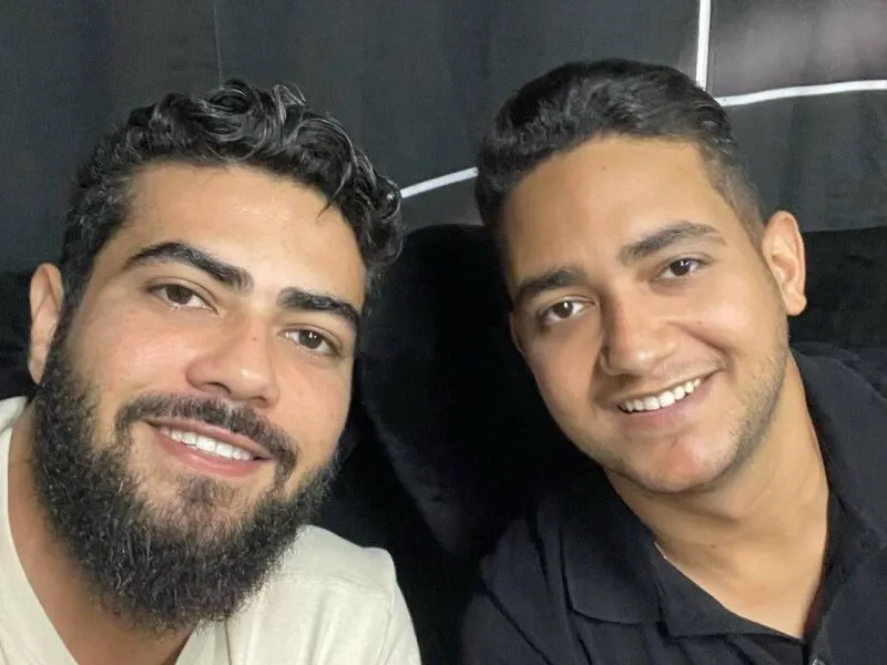 Henrique, dupla de Juliano, teve de cancelar shows e passar por cirurgia