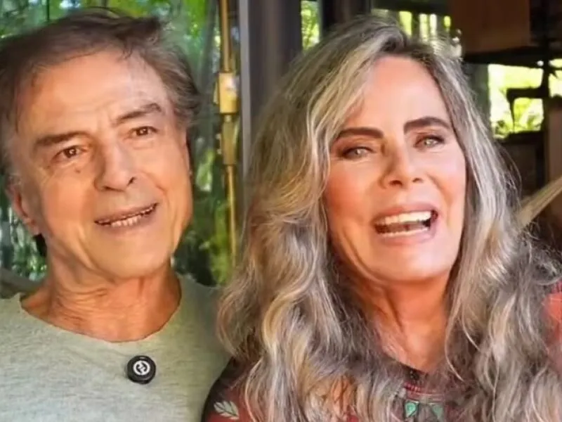 Bruna Lombardi se declara a Carlos Alberto Riccelli, seu marido há quase cinco décadas, que completo