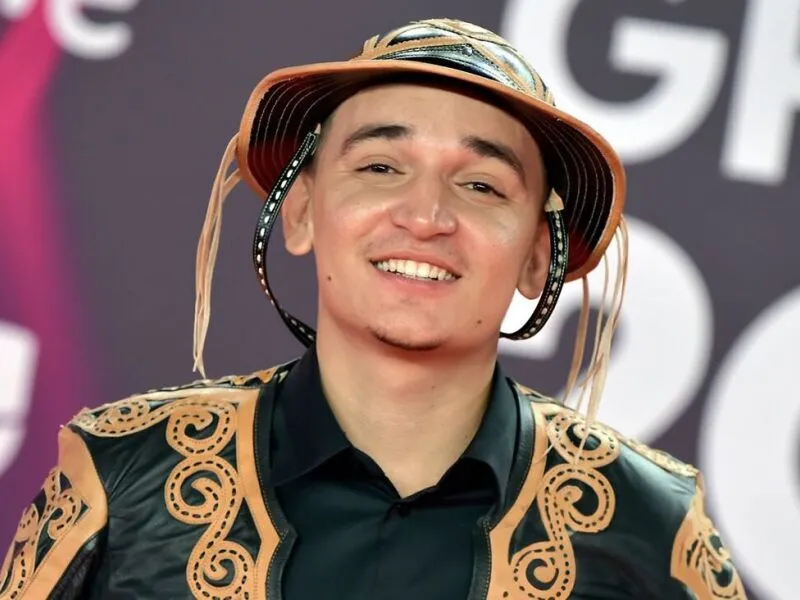 João Gomes faz show gratuito com Zaynara e Os Garotin em São Paulo