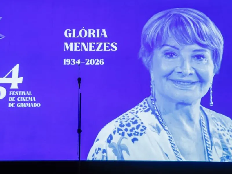 Laura Cardoso e Glória Menezes são homenageadas em noite de muita emoção no Festival de Gramado