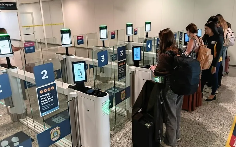 Aeroporto de Viracopos ganha portões biométricos no controle de imigração