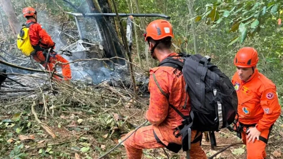 Anac e Prefeitura do Rio discutem fiscalização de voos panorâmicos após queda de helicóptero