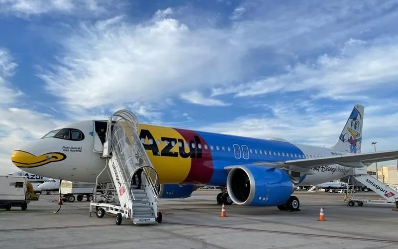 Azul abre 45 vagas de emprego em diversas áreas