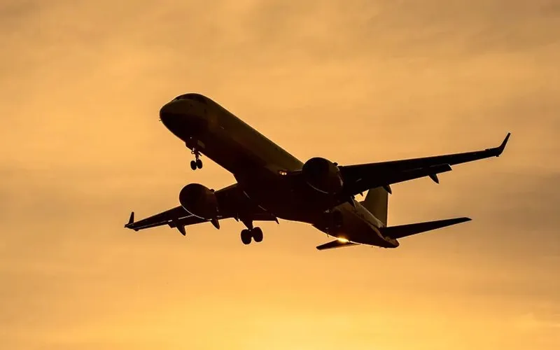 Embraer E190 fará voos pela Condor no inverno europeu