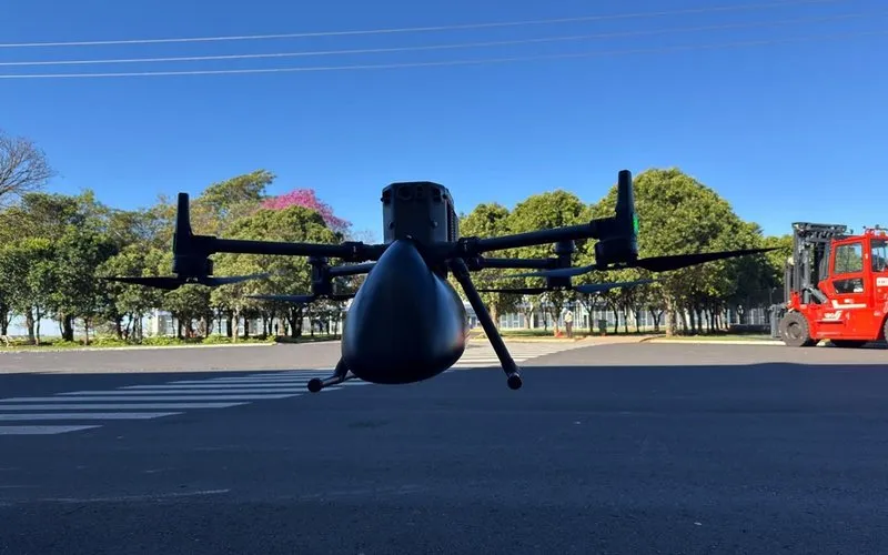Latam adota drones para transportar materiais em centro de manutenção