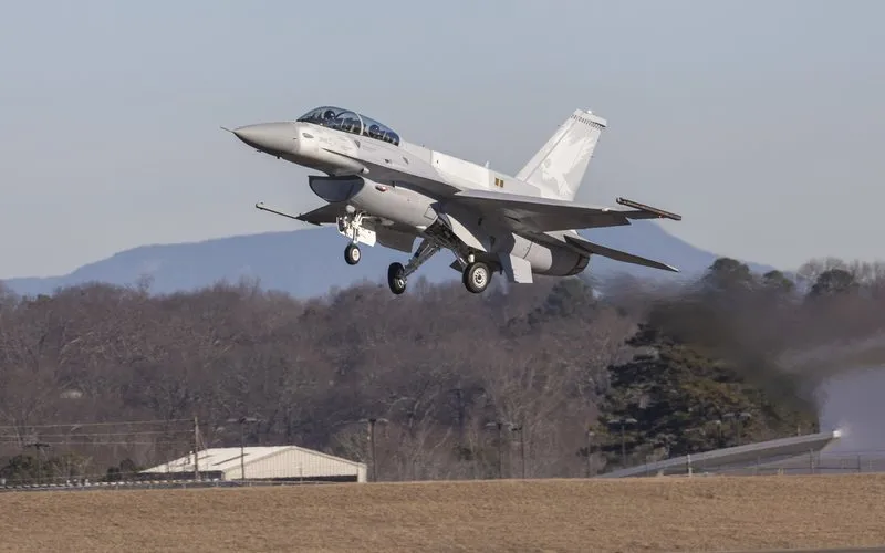 Proposta do caça F-16 Block 70 pode levar produção de drones ao Peru