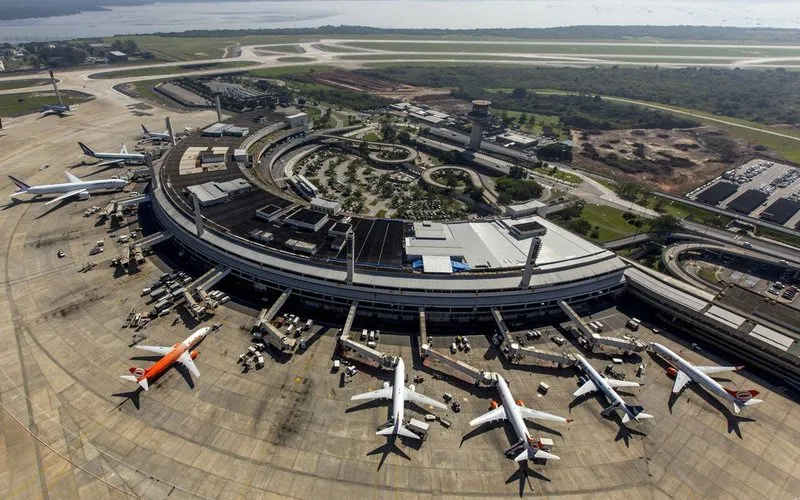 Reforma tributária pode afetar aviação internacional, diz IATA