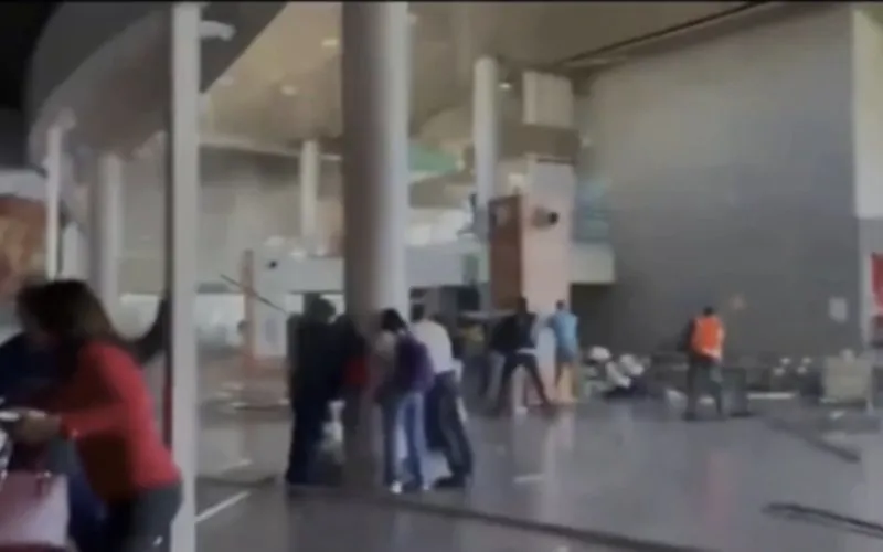 Terremoto de magnitude 7,4 danifica aeroportos na Colômbia