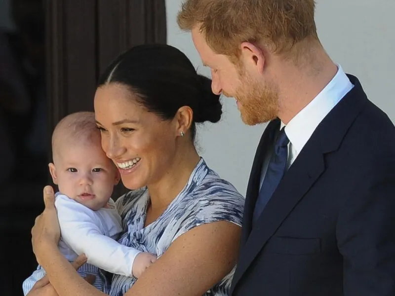 Príncipe Harry e sua esposa Meghan voltarão a morar no Reino Unido
