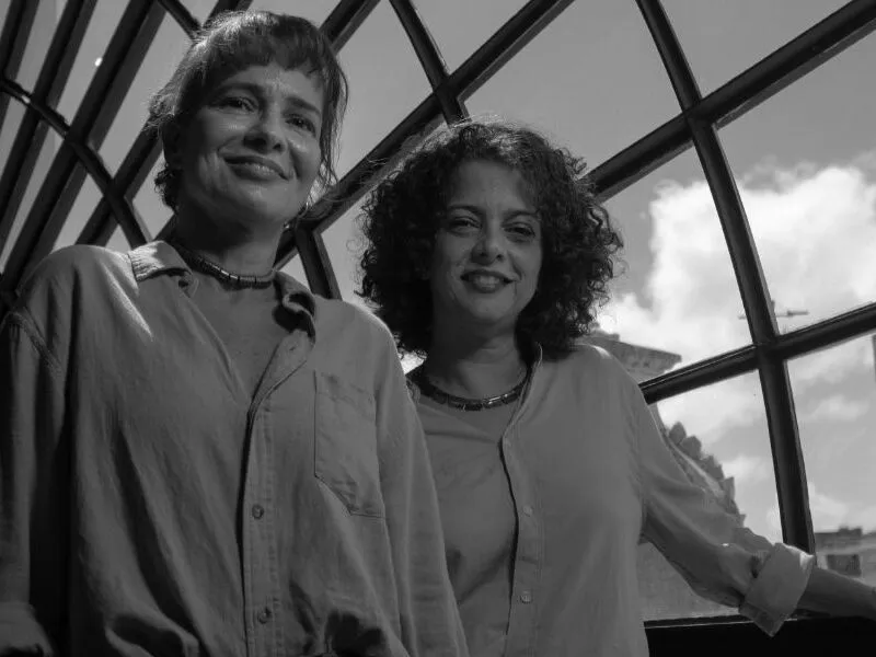 “Recife Anda Luz” transforma a arquitetura da cidade em arte contemporânea; confira