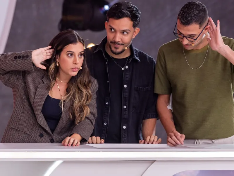 Carol Maloca realiza sonho de infância e participa do programa de Eliana deste domingo (2)