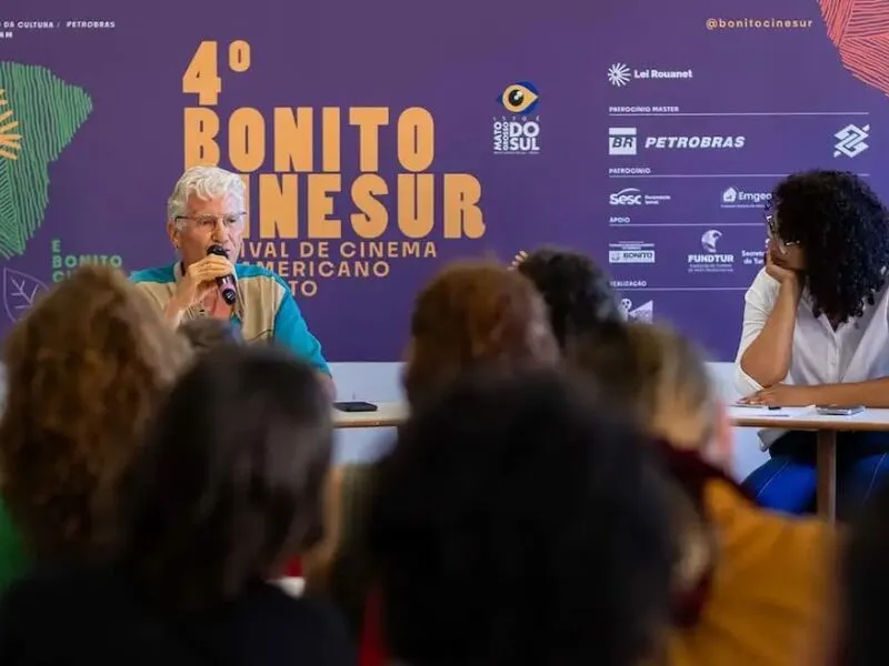 Projeto Vídeo nas Aldeias alerta para risco de perder acervo