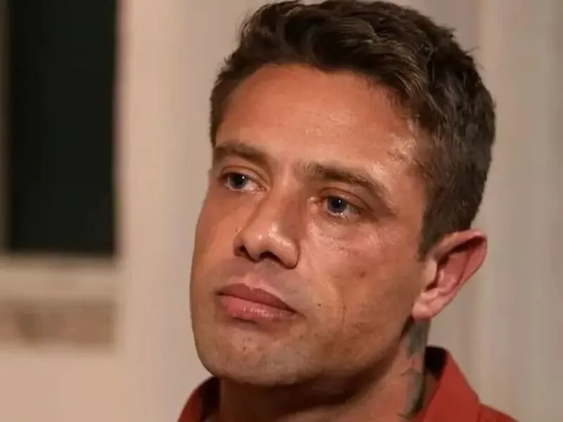 Rafael Cardoso assume que chegou ao ‘fundo do poço’ por causa da dependência química