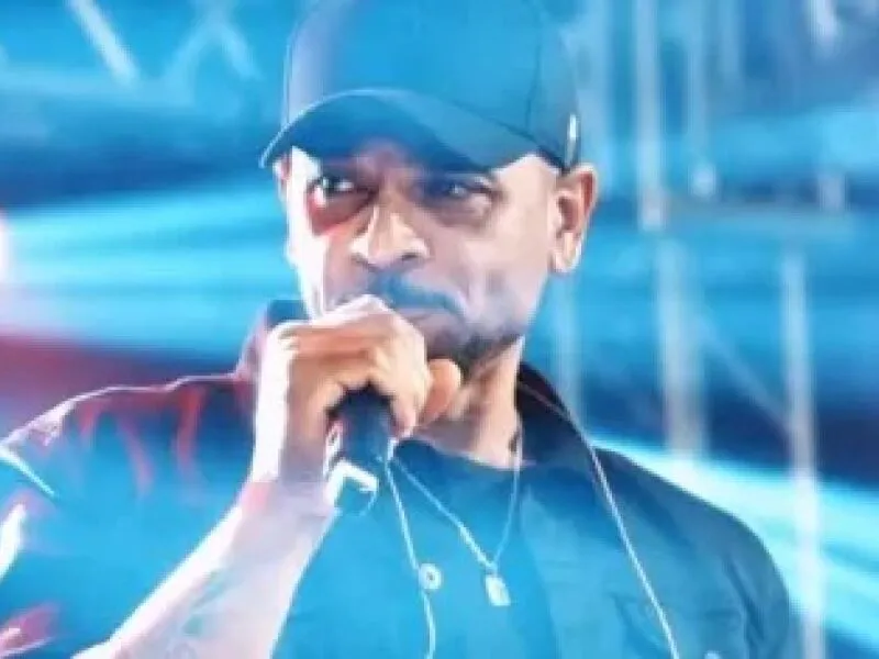 Quem é o sertanejo da dupla Derick e Eduardo que foi diagnosticado com leucemia