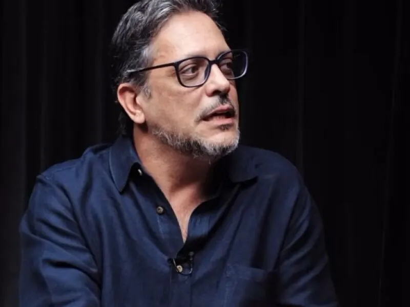 Lúcio Mauro Filho revela que teve câncer no intestino após covid