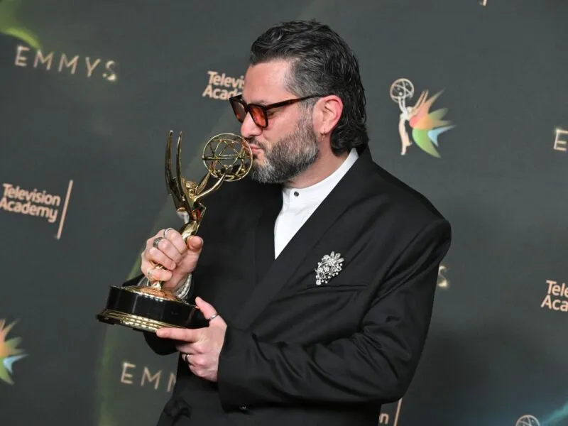 Miguel Gandelman: quem é o brasileiro que venceu o Emmy pela direção do show de Bad Bunny