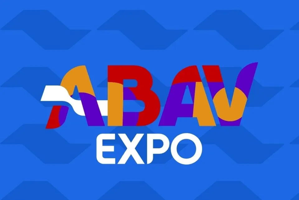 Abav Expo 2026 cria kits para transformar 40 mil participantes em divulgadores da feira