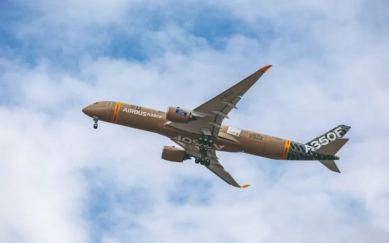 Airbus A350F realiza primeiro voo e inicia campanha de testes