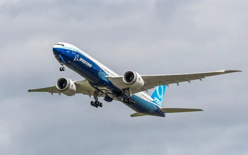 Falha de durabilidade no GE9X impede testes ETOPS do 777-9
