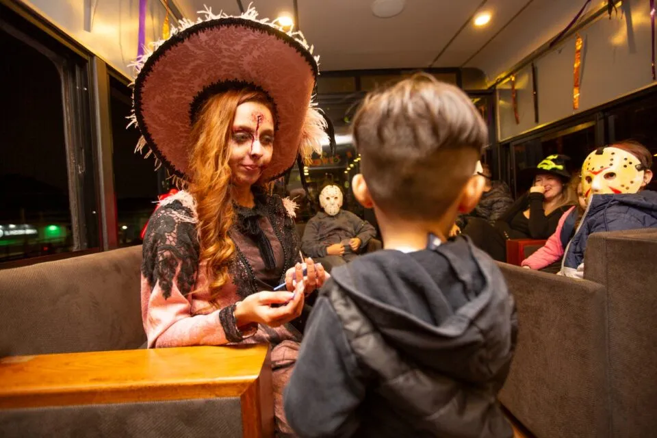 Hallowtrain volta a Itu e transforma Trem da República em atração de Halloween