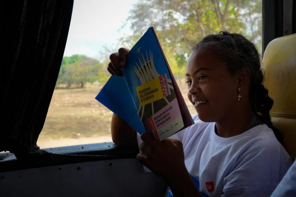 Inclusão! Ministério do Turismo promove 1º roteiro cívico 100% adaptado para crianças com deficiência