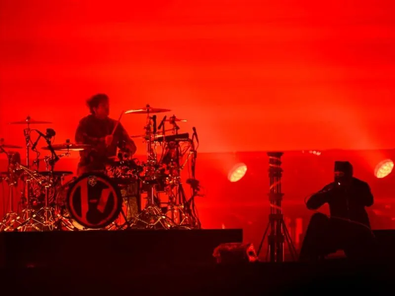 Twenty One Pilots fecha Rock In Rio 2026 com alto astral e ritmo intenso