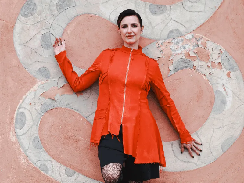 Anna Ratto celebra duas décadas de carreira com show no Alma Arte Café