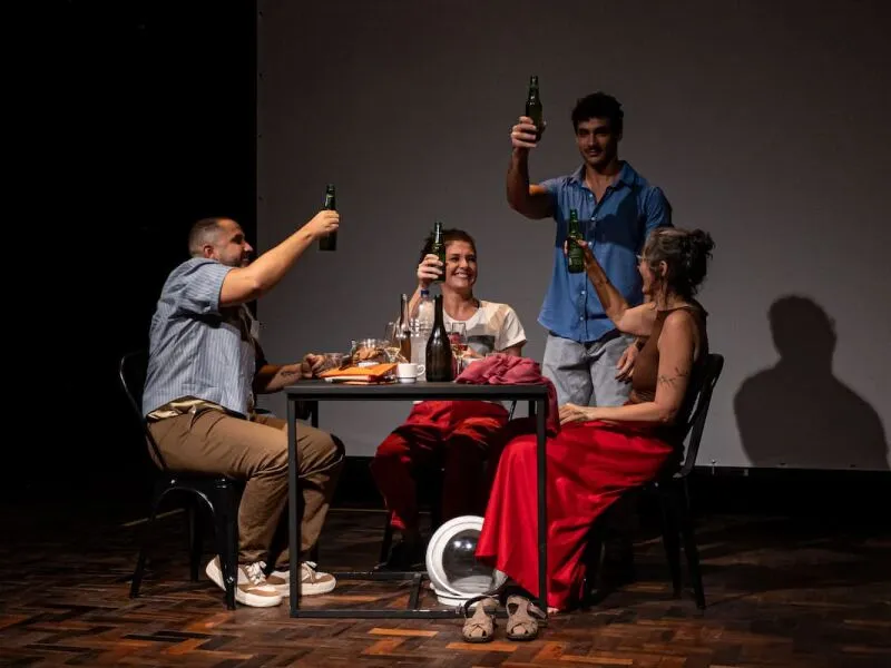Espetáculo “Neva” tem temporada gratuita no Recife e no Agreste