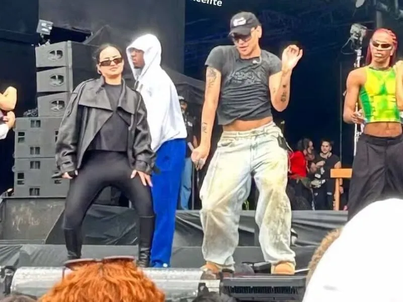 Demi Lovato faz seu retorno triunfal ao pop
