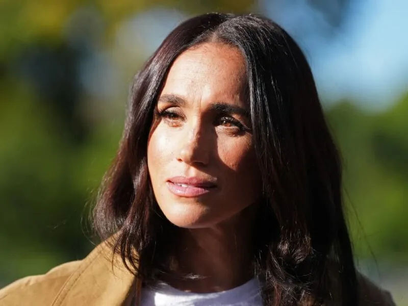 Meghan Markle ‘consternada’ com investigação sobre seu pai possuir imagens de pornografia infantil