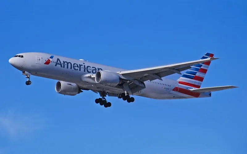 American Airlines abre inscrições para comissários de bordo