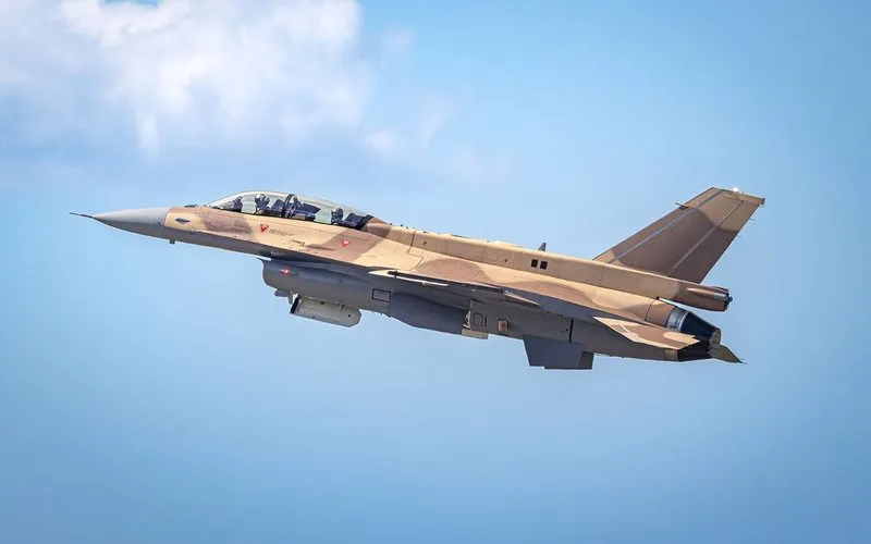 Caça F-16 Block 72 do Marrocos realiza primeiro voo