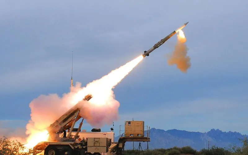 Lockheed contrata Boeing para ampliar os olhos do Patriot