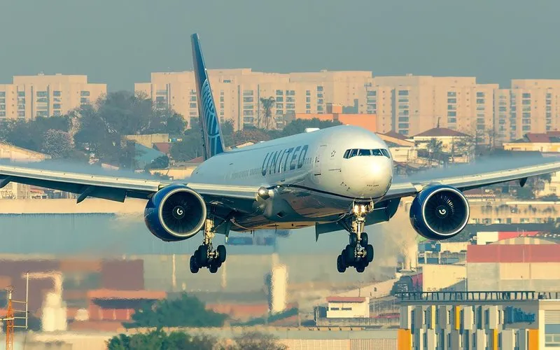 Lucro da United Airlines cresce 8,5% no terceiro trimestre