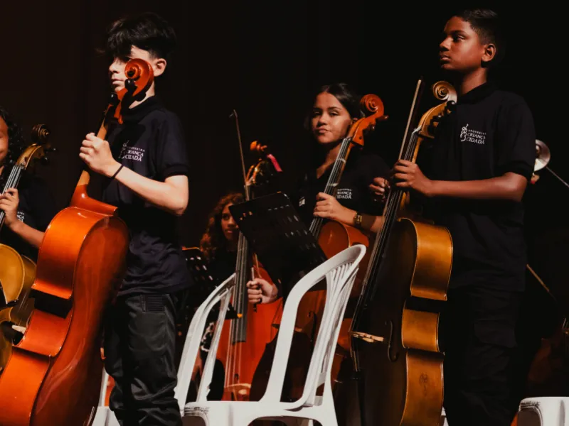 Orquestra Criança Cidadã celebra o Dia das Crianças com concerto gratuito no Teatro Luiz Mendonça